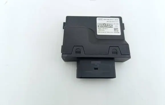 Audi A5 Fuel injection pump control unit/module 8W0906093D