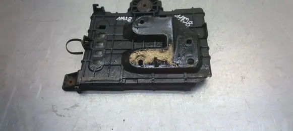 Hyundai i30 Battery box tray 