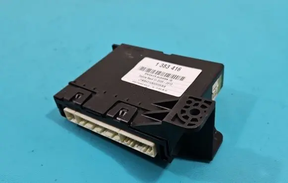 Toyota RAV 4 (XA30) Central body control module 88650-42240 IMPRK1383416
