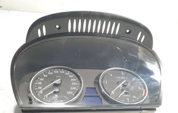 BMW 5 E60 E61 Speedometer (instrument cluster) 110080398 62109194889 9194889