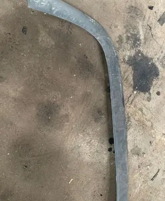 Volvo V50 Front bumper lip 