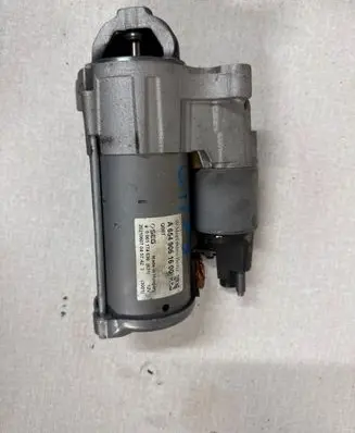 Mercedes-Benz E W213 Starter motor A6549061600 0001174630