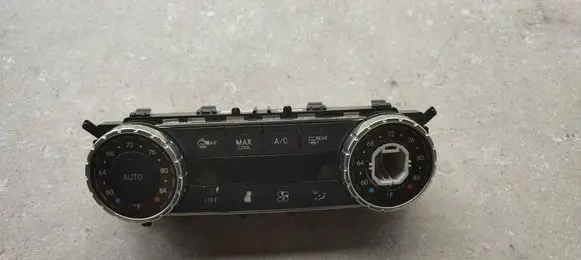 Mercedes-Benz C W204 Climate control unit A2049006005