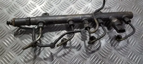 Renault Megane II Fuel main line pipe 7700114017 0445214024