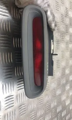 Hyundai Santa Fe Third/center stoplight 92750260