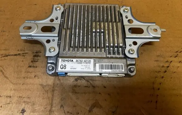 Toyota RAV 4 (XA50) Parking PDC control unit/module 8679242120 86792-42120