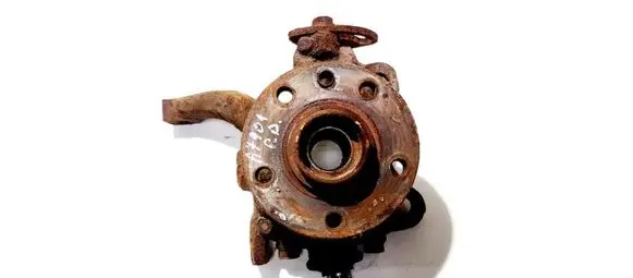 Volkswagen Transporter - Caravelle T4 Front wheel hub