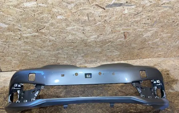 Toyota Auris E180 Front bumper 52119-02K40 R0202