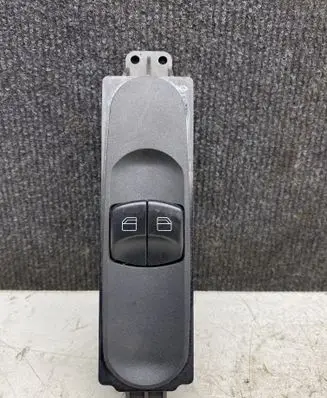 Mercedes-Benz Sprinter W906 Electric window control switch 9065451513