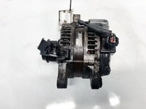 Toyota Auris 150 Generator/alternator 1042105350