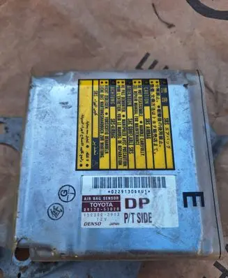 Lexus IS 200-300 Airbag control unit/module 8917053020 1523002913
