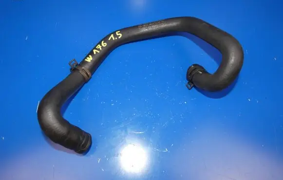 Mercedes-Benz A W176 Engine coolant pipe/hose A6072030182 09962011 D8L62541