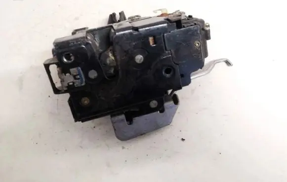 Audi A6 S6 C5 4B Front door lock 4B1837016G