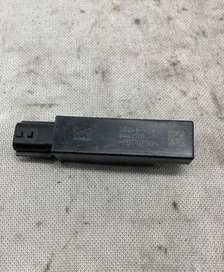 Suzuki Vitara (LY) Interior comfort aerial antenna 3B23463U00