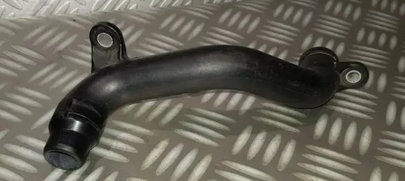 BMW X3 E83 Engine coolant pipe/hose 7800583