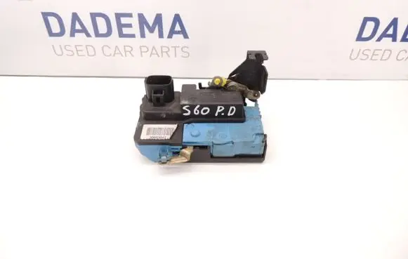 Volvo S60 Front door lock