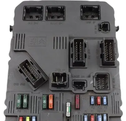 Citroen C3 Central body control module S118085100H 9649811580