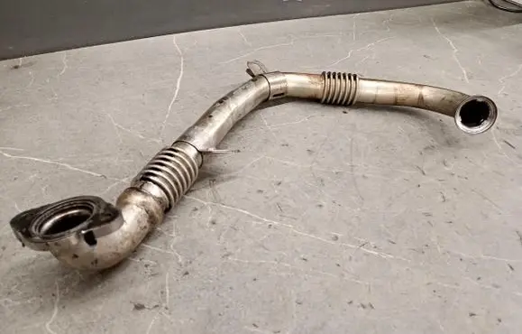 Renault Megane II EGR valve line/pipe/hose 8200525140