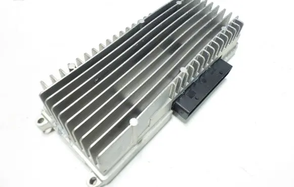 Audi A5 8T 8F Sound amplifier 8R0035223F 2001113024
