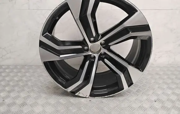 Volvo XC90 R22 alloy rim 32209412
