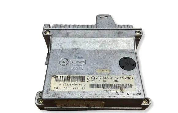 Mercedes-Benz C W202 Engine control unit/module 2025450132