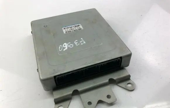 Mitsubishi Lancer Other control units/modules MD336325 F3960