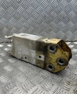 BMW 5 F10 F11 Front bumper shock/impact absorber 10259674