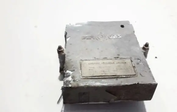 Renault Megane I LP gas control unit module RE42507 SN00017885