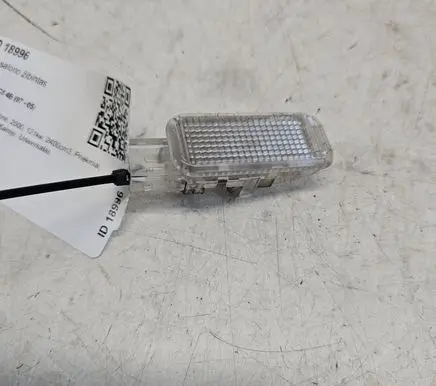 Audi A6 S6 C5 4B Other interior light 4B0947415