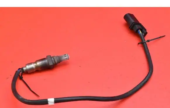 Skoda Octavia Mk3 (5E) Lambda probe sensor 04E906262E