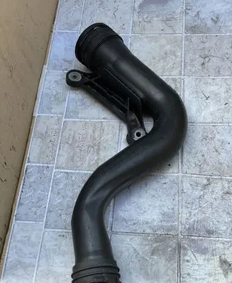 Volkswagen Golf V Intercooler hose/pipe 1K0145762P