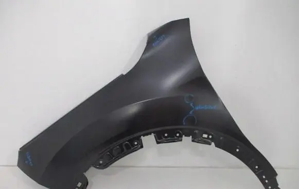 Citroen C4 III e-C4 Fender 9831194780