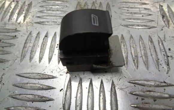 Audi A3 S3 8L Quarter vent window switch 4B0959855
