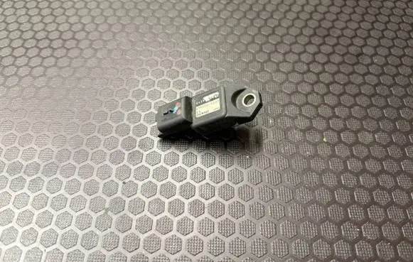 Ford Focus Air pressure sensor 9639027480 0798005602 9H29