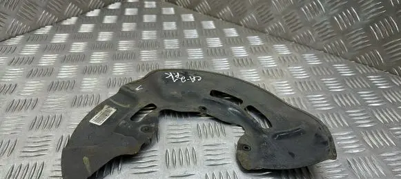 KIA Sportage Front brake disc dust cover plate D7000