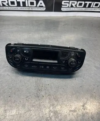 Mercedes-Benz C W203 Climate control unit A2098300285