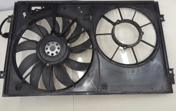 Volkswagen Golf V Fan set 1K0121207J 885003398 1355D300194