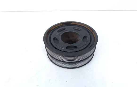 Audi Q7 4L Crankshaft pulley 06E105251E