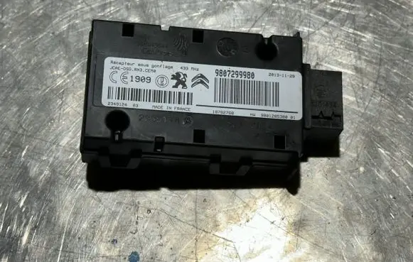 Citroen C5 Tire pressure control unit 9807299980