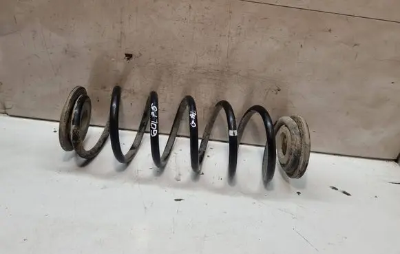 Volkswagen Golf V Rear coil spring 
