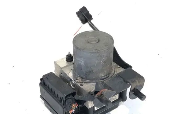 BMW 5 E60 E61 ABS Pump 6768550