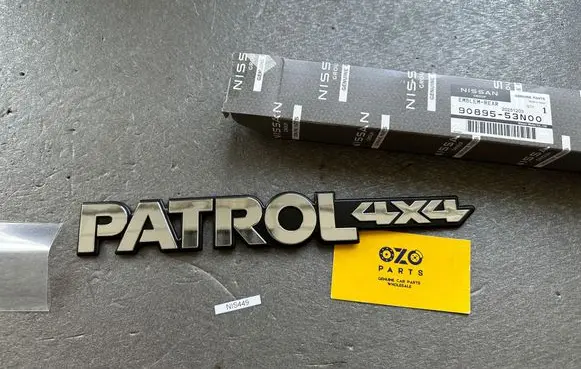 Nissan Patrol Y60 Manufacturers badge/model letters 9089506J00