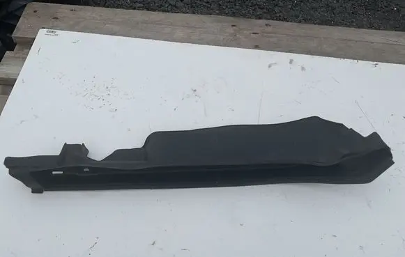 BMW X1 U11 Fender mounting bracket 9883427