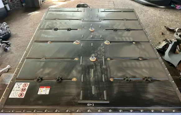 Volkswagen ID.4 Hybrid / electric car battery 1EA915910AC