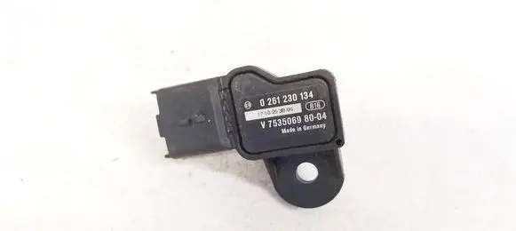 Audi A4 S4 B8 8K Air pressure sensor 0261230207 038906051G