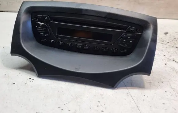 Ford Ka Radio/CD/DVD/GPS head unit 7355597070 25400136280007