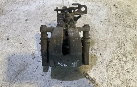 Renault Megane III Rear brake caliper