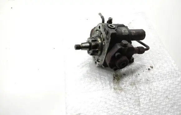 Toyota Land Cruiser (J150) Fuel injection high pressure pump 2210030150