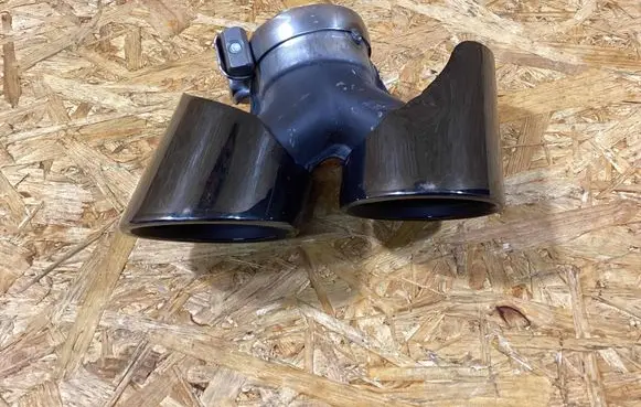 Porsche 911 991 Muffler trim 9p1251188d