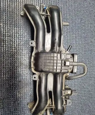 Subaru XV Intake manifold